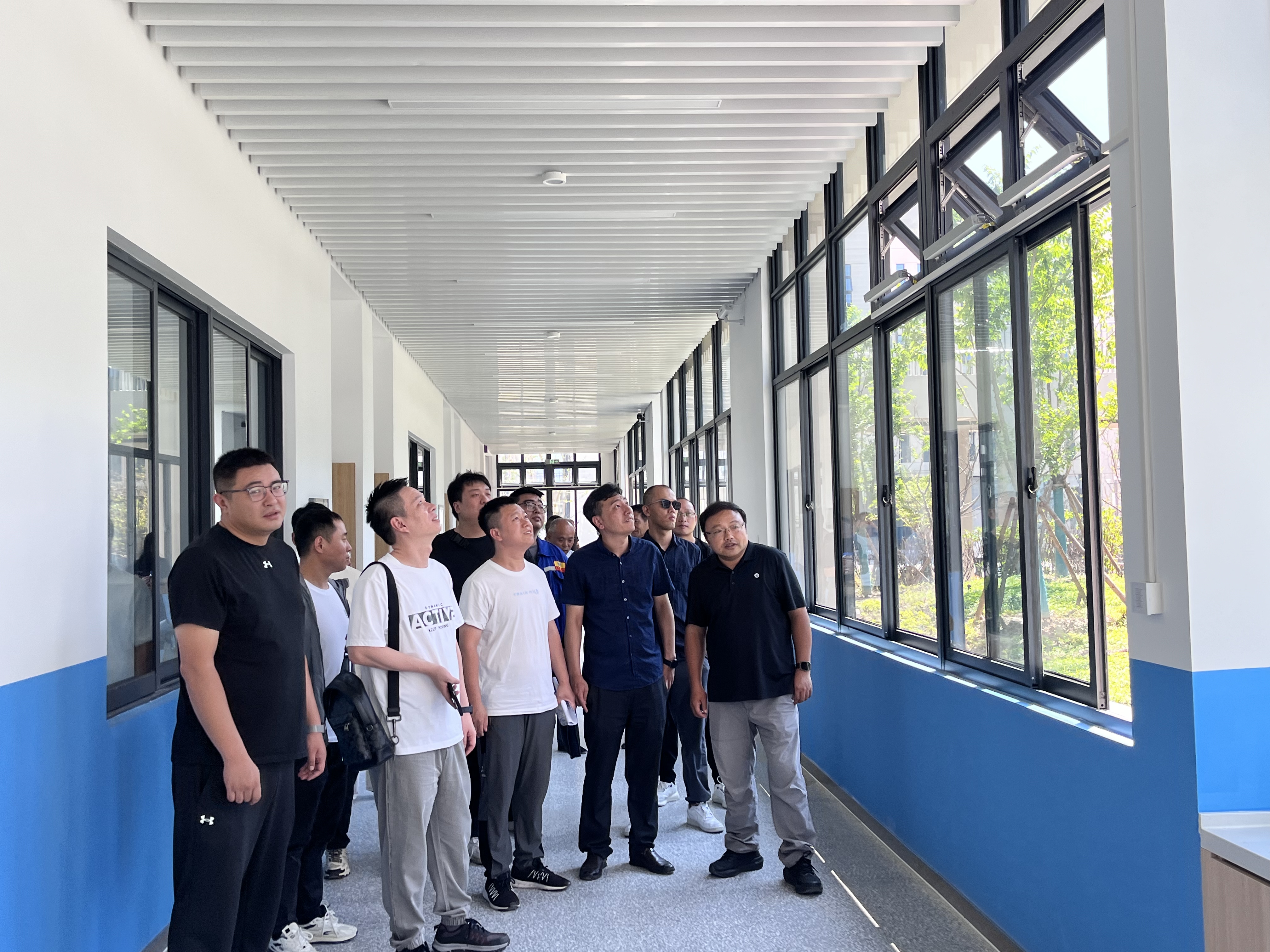 科苑路学校顺利通过竣工初验1.jpg